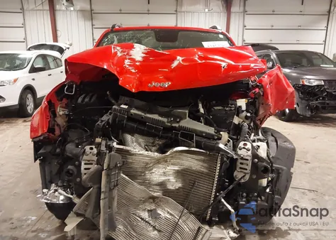 2020 Jeep Renegade Latitude Fwd from USA, damaged, VIN ZACNJABB3LPL31402